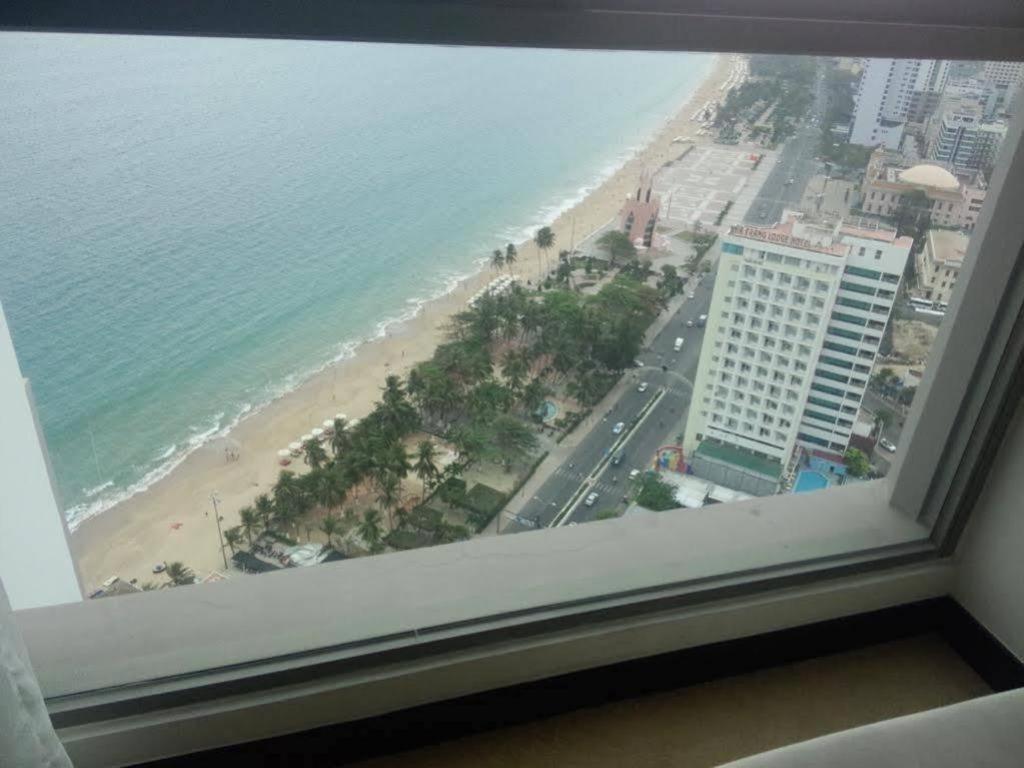 La Mer Hotel Nha Trang Buitenkant foto