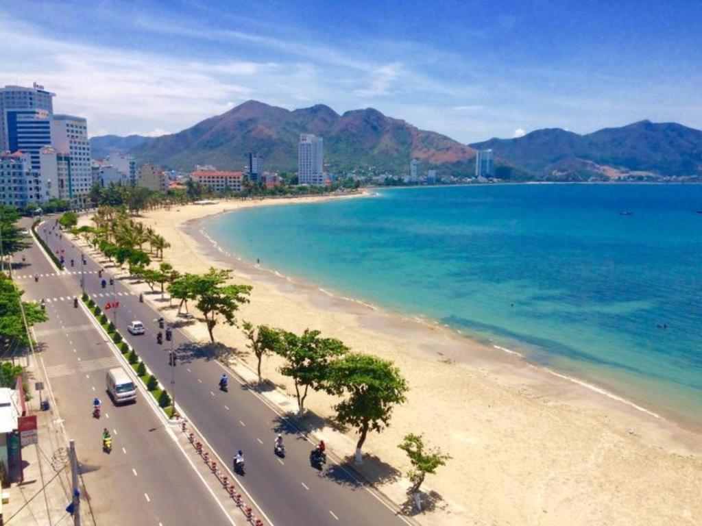 La Mer Hotel Nha Trang Buitenkant foto