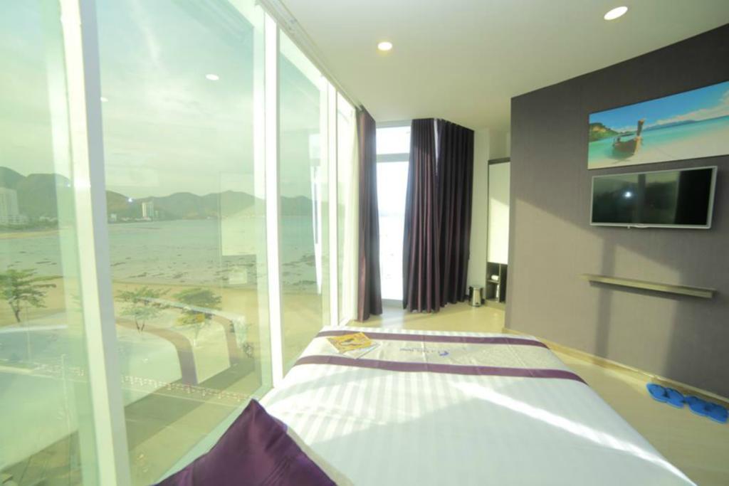 La Mer Hotel Nha Trang Buitenkant foto